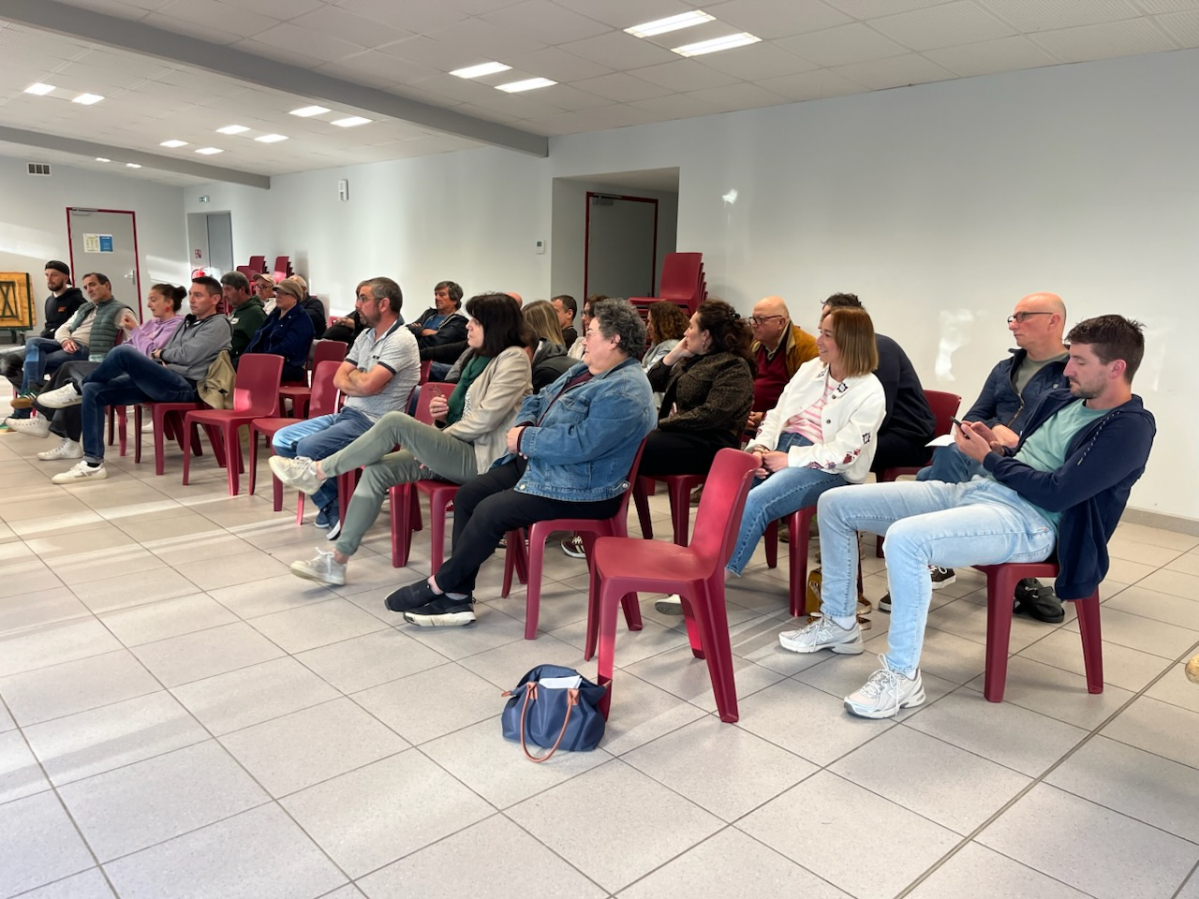 assistance reunion comité.jpg